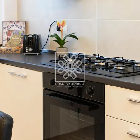 Gouenael Apartment- *