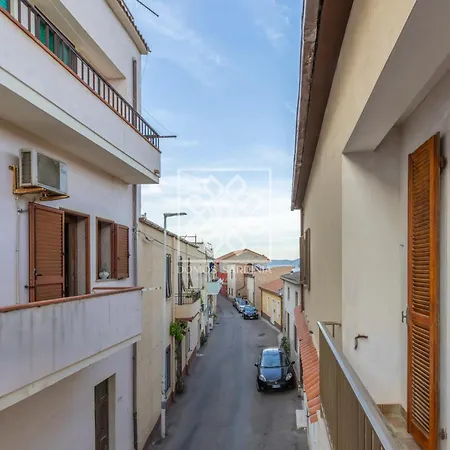 Gouenael Apartment- *